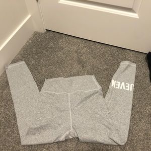 Do you even size small tights